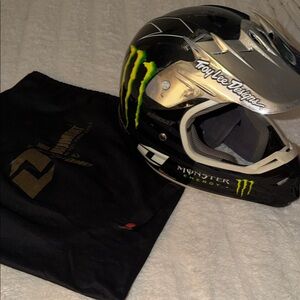 Troy Lee Designs Black Helmet